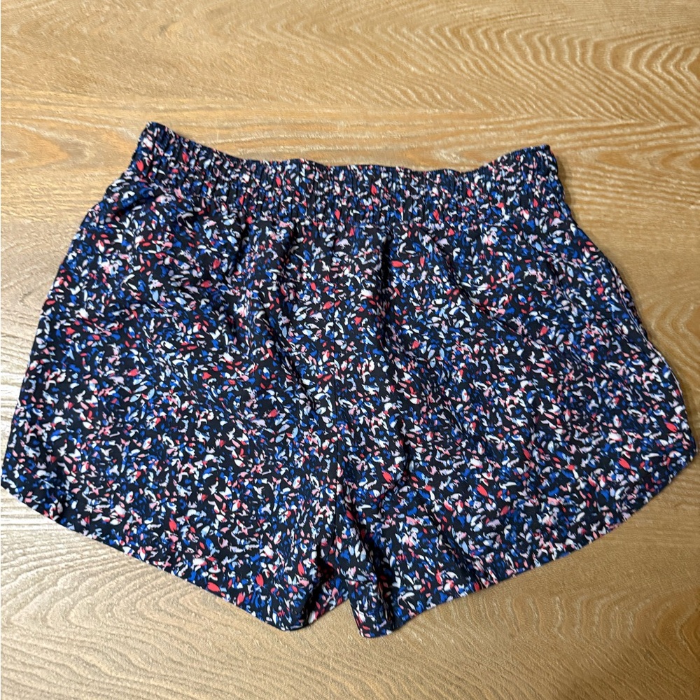 Gap shorts